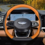 Bọc vô lăng Geely Okavango
